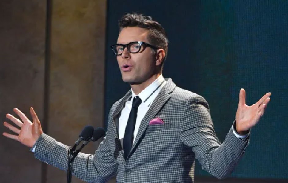 Bobby Bones Net Worth:  A glimpse into his life.