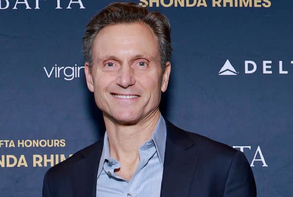 Tony Goldwyn's net worth, primary source of income and successful career